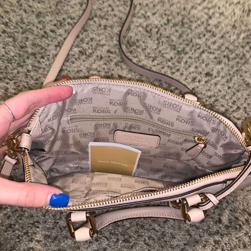 Michael Kors Purse - Picture 2 of 2